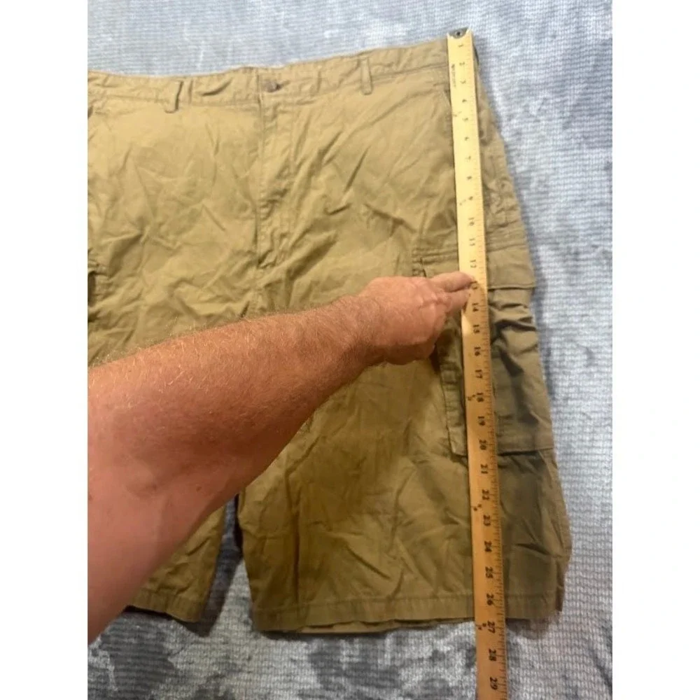 Levi's Mens Khaki Tan Cargo Shorts Multi Pocket‎ Utility Hiking Casual 44X12